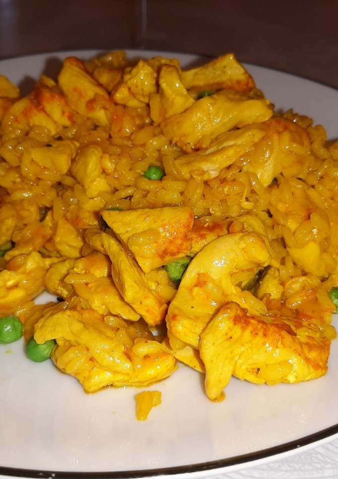 Una foto de Arroz con pollo