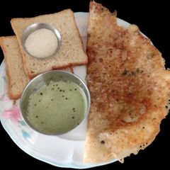 A picture of Bread rawa dosa.