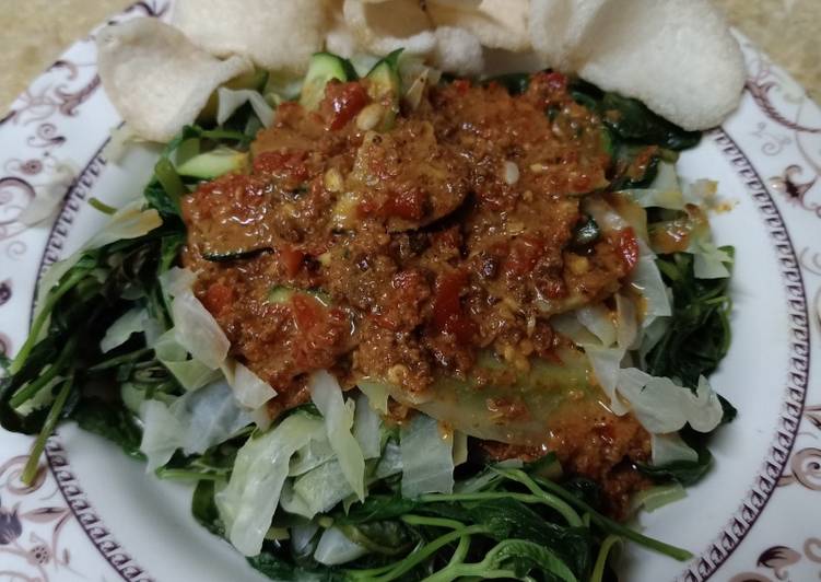 Pecel sayur sederhana