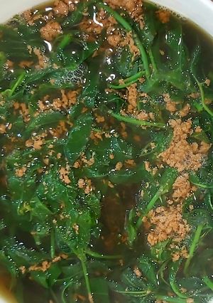 Hình của món Rau ngũ gia bì nấu đầu tôm.
