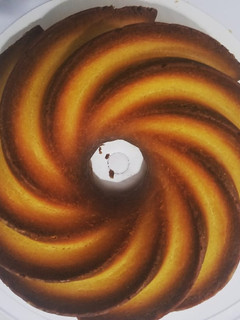 A picture of Hazelnut Pound Cake.