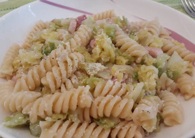 Come Fare Fusilli Con Verza Pancetta E Cacioricotta Appetitosa Cucina Italiana