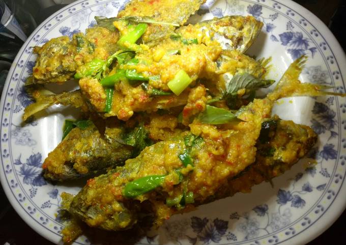 Panduan Masakan Resep Pesmol ikan kembung