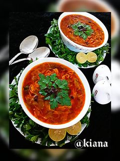 عکسی از دستور ❤سوپ رشته بامرغ😍😋