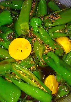 A picture of Quick green chilli achar.