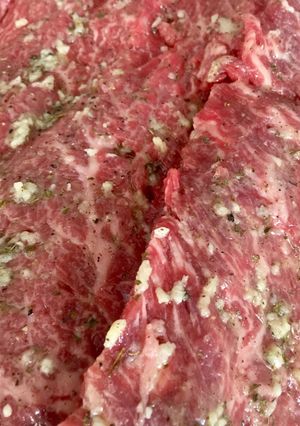 Una foto de Marinada para carnes a la parrilla