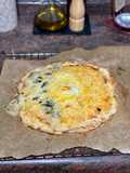 Pizza con base de pollo