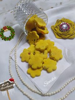 टूटी फ्रूटी कस्टर्ड कुकीज (बिना अंडे के)(Tuti futi custard cookies bina Ande ke recipe in Hindi) रेसिपी मुख्य फोटो