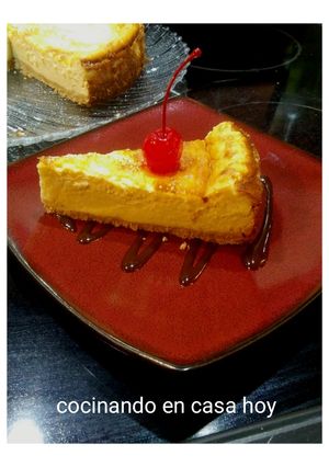 Una foto de Cheesecake o pay de queso súper rico😀