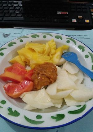 Foto resep Rujak Buah Minimalis