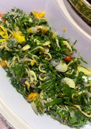 Foto resep Tumis Daun Kunyit