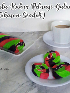 Foto resep Bolu Kukus Pelangi Gulung (takaran sendok)