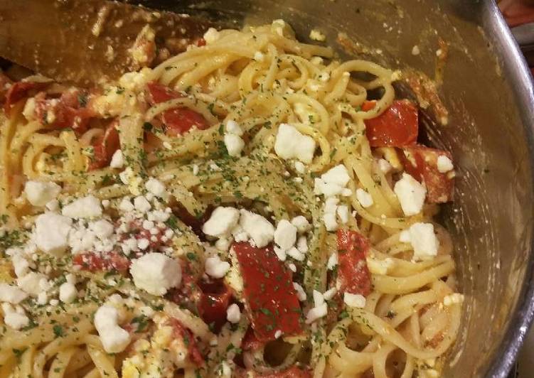 Recipe of Homemade Tomato & Feta Linguini