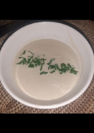Una foto de Sopa crema de champiñones