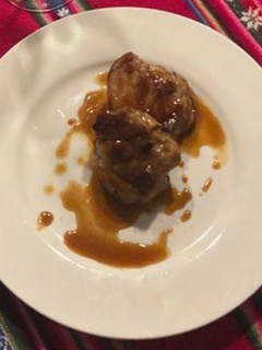 Una foto de Carré de Cerdo con Miel y Cerveza