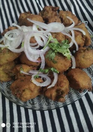 A picture of Moong dal mangore.
