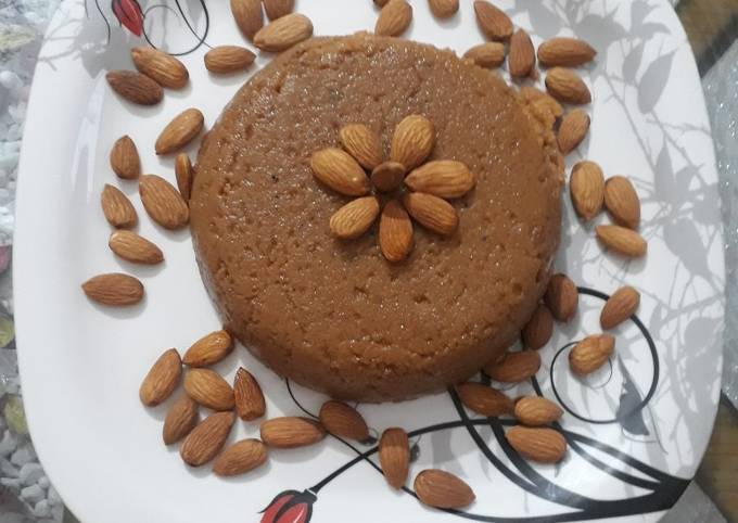 Besan milk cake Recipe by Shobhana Vora - Cookpad