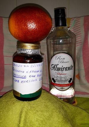 Una foto de Esencia de naranja sanguina