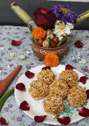 A picture of Murmura Jaggery ladoos(murmura ladoo).