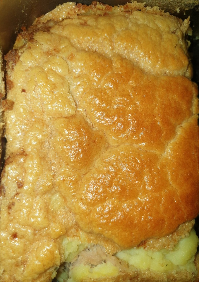 Una foto de Pastel de atún con puré de patatas