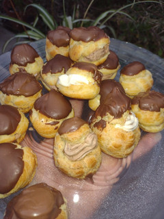 Una foto de Profiteroles o masa bomba !!!