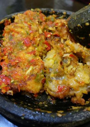 Foto resep Ayam Geprek Pediasss