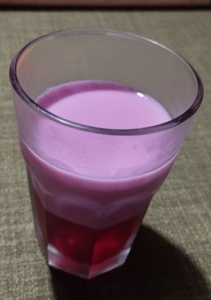 Una foto de Delicia de yogur y gelatina 🍒