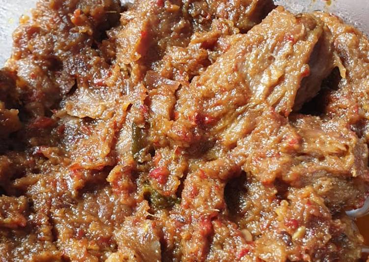 Rendang ternyata gampang bikinnya π