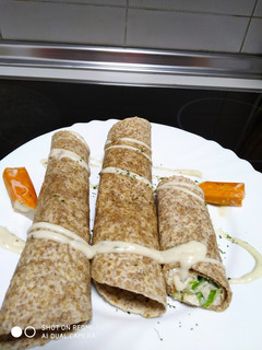 Una foto de Fajitas rellenas con surimi 😋