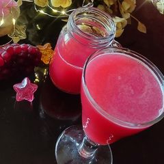 A picture of Pomo ginger mocktail.