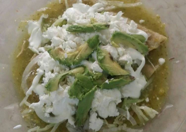 Enchiladas verdes