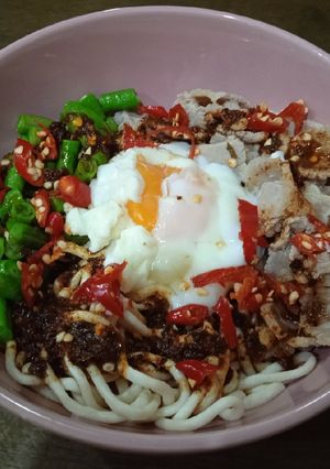 รูปของ แสร้งว่ามาม่าแห้งสูตร3แซ่บ - คีโตเถื่อน