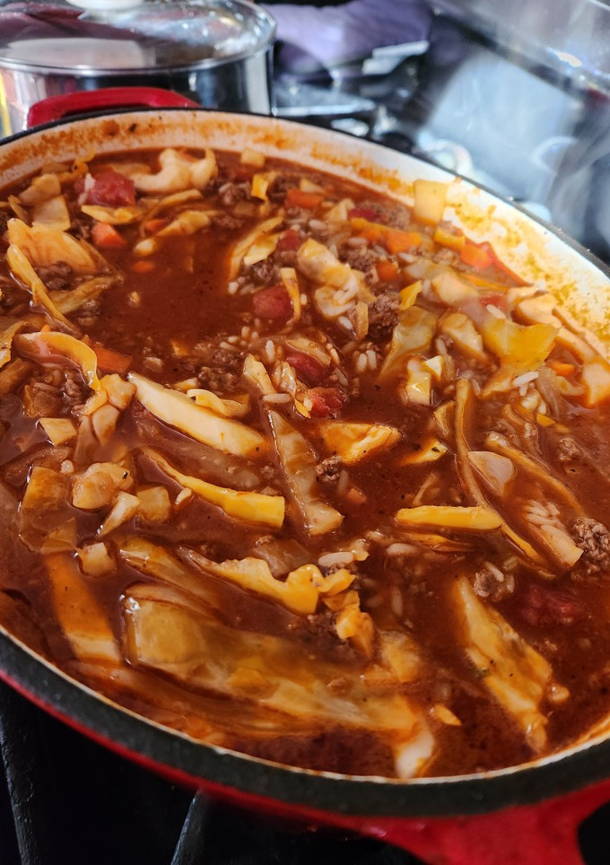 A picture of (Un-stuffed) Cabbage Roll Soup.