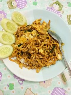 Foto resep Mie Goreng Jawa nyemek nyemek