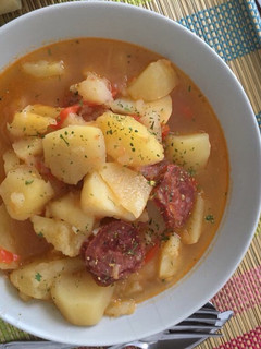 Una foto de Patatas a la riojana