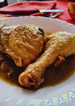 Una foto de Pollo a la cerveza