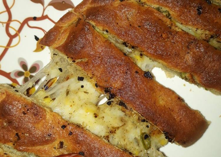 Stuffed wheat flour Cheezy Garlic Bread