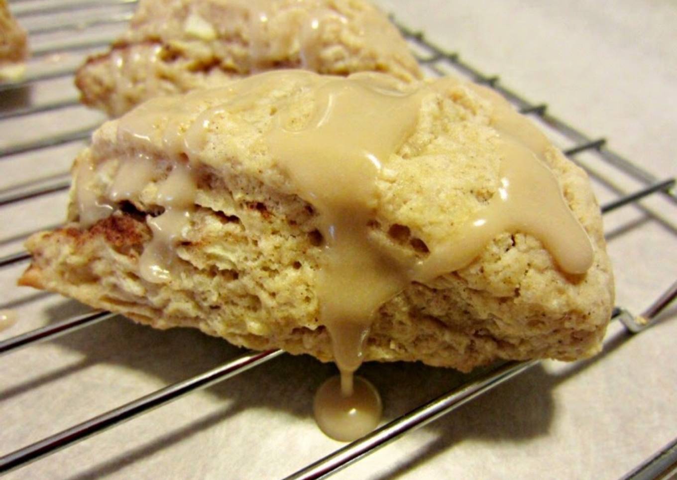 Caramel Apple Scones