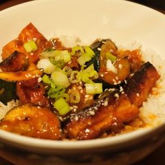 A picture of Spicy braised tofu.