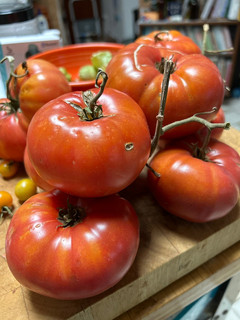 A picture of Tomato Sauce.