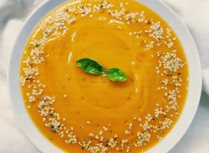 Foto di Vellutata di lenticchie rosse, zucca e patate dolci