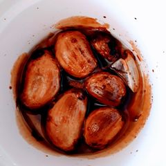 Maple-roasted garlic A picture of Maple-roasted garlic.