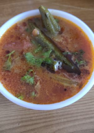 A picture of Sindhi kadhi.