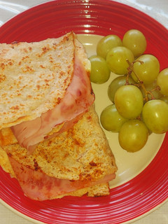 Una foto de Crepas saladas, sabor pizza fit