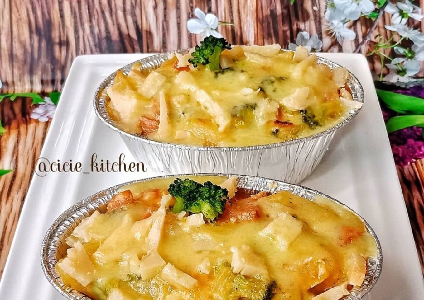 Cheesy baked potatoes