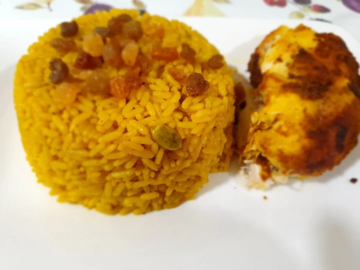 Simple Way Prepare Recipe Roasted chicken with rice that is So Delicious, Delicious}