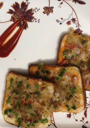 A picture of Easy Malai bread piza.