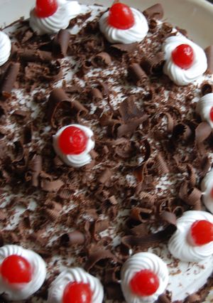 A picture of Chocolate Strawberry Pastry-).