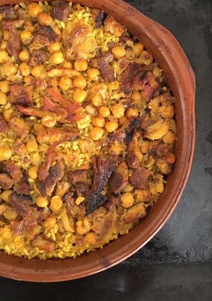 A picture of Oven-Baked Rice with Chickpeas and Lots of Meat 🥩.