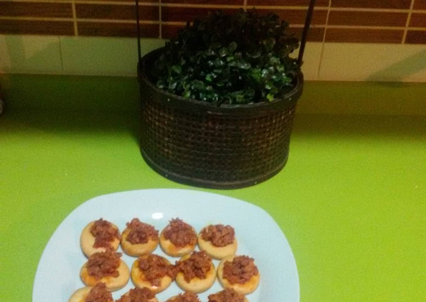 Canapés de picadillo de chorizo con Thermomix